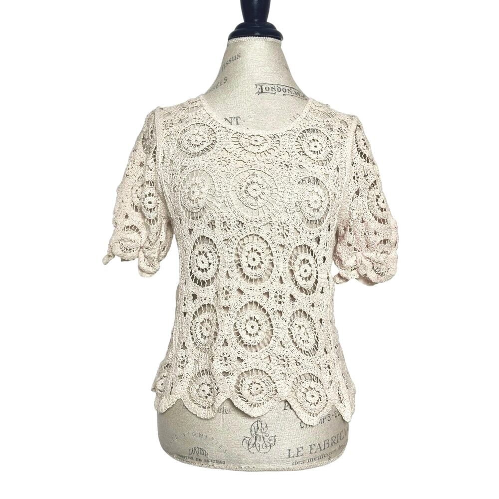Solitaire | Women | Neutral Beige Crochet Open Knit Boho Scalloped Top | Medium - Picture 2 of 14